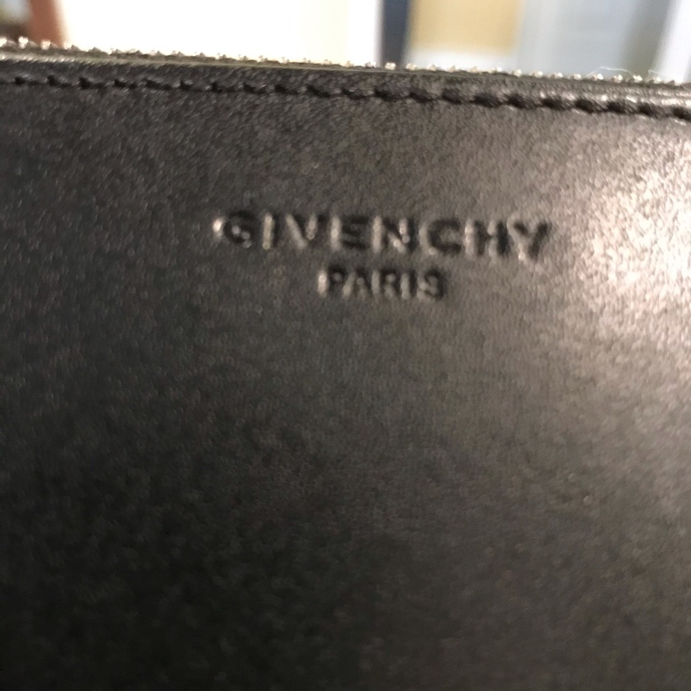 GIVENCHY leather LOVE clutch - Picture 7 of 13